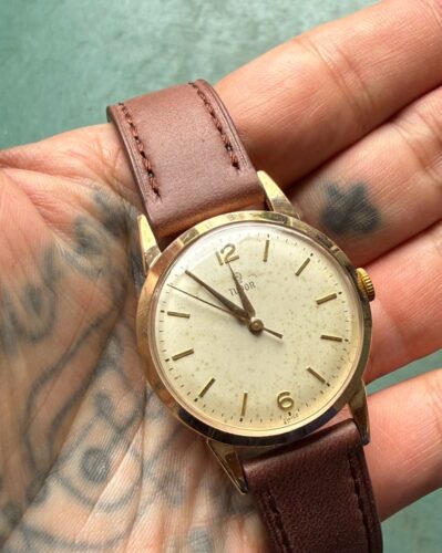 1960s TUDOR Small Rose / 9K Solid Gold / Manual