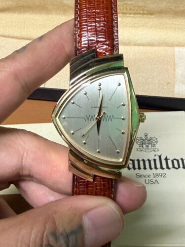 Sold out🙏Hamilton Ventura 6250 Full set.